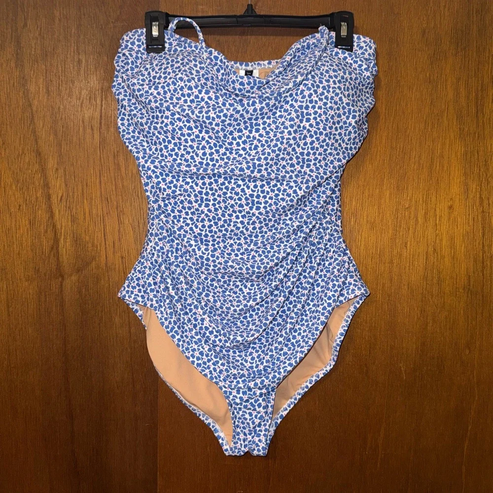 🐠 J. Crew Blue and White Swim One Piece